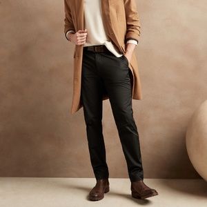 NWT Banana Republic Core Temp Chino, Slim Fit, Black, 32x30